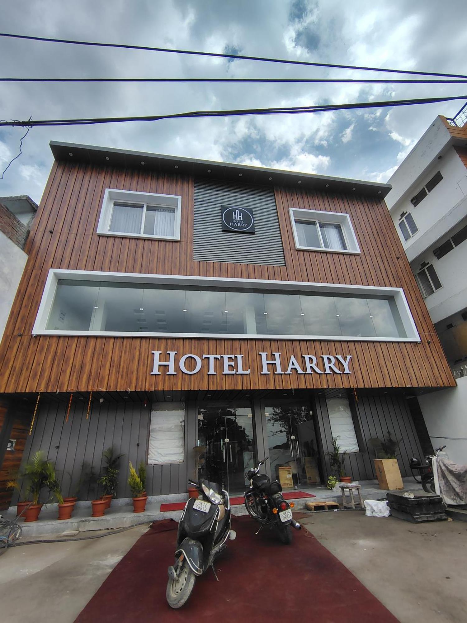 Hotel Harry Rishikesh Exterior photo