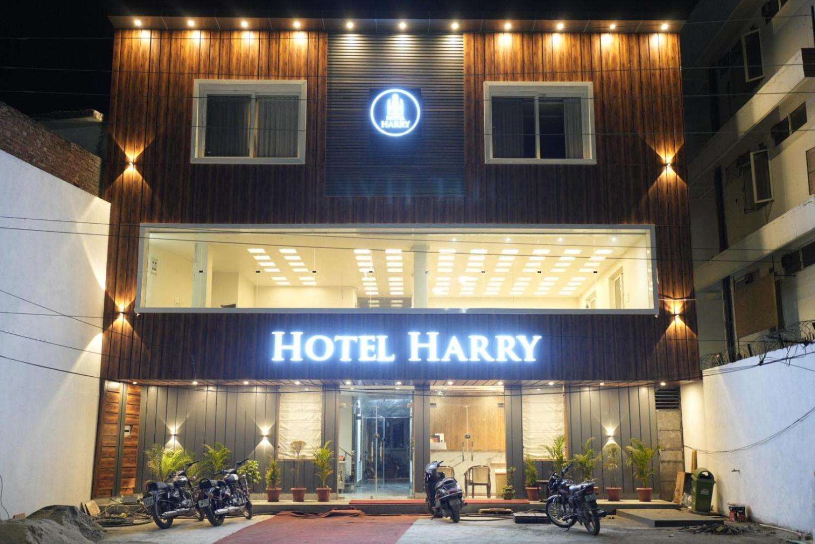 Hotel Harry Rishikesh Exterior photo