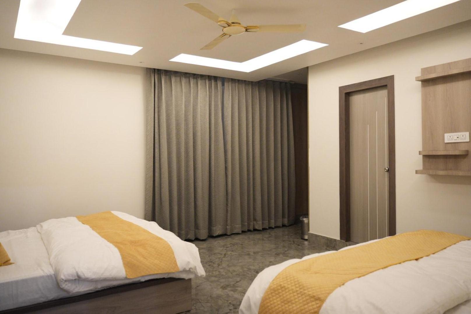Hotel Harry Rishikesh Exterior photo